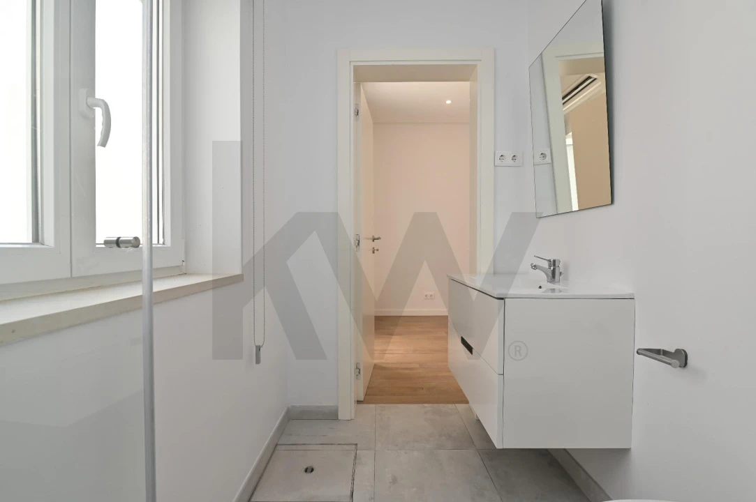 Apartamento T3 para Arrendamento em Oeiras e São Julião da Barra, Paço de Arcos e Caxias Foto 16