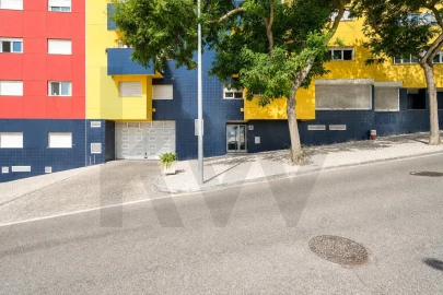 Apartamento T3 para Venda em Beato