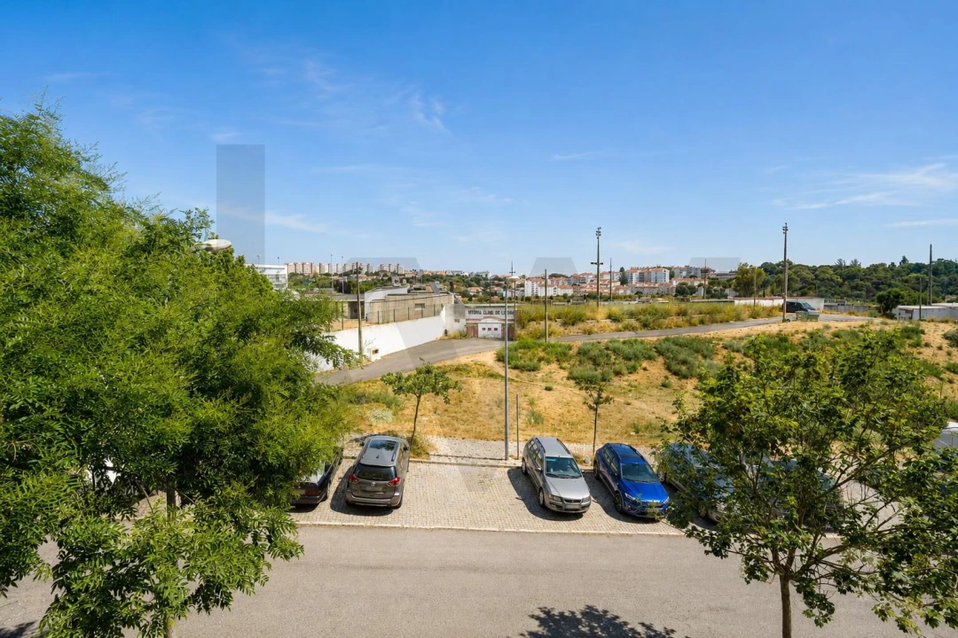 Apartamento T3 para Venda em Beato Foto 21