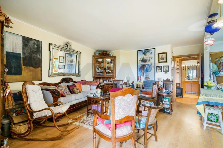 Apartamento T3 para Venda em Beato Foto 26