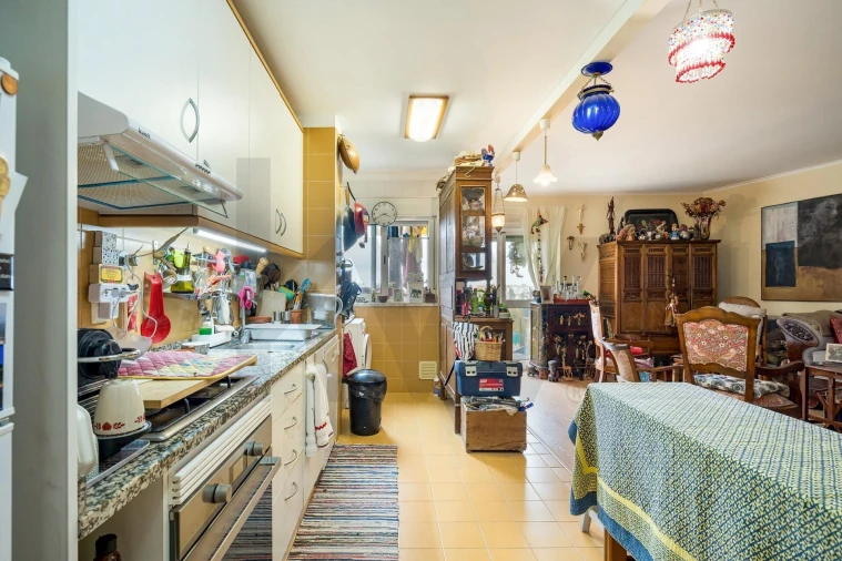 Apartamento T3 para Venda em Beato Foto 6
