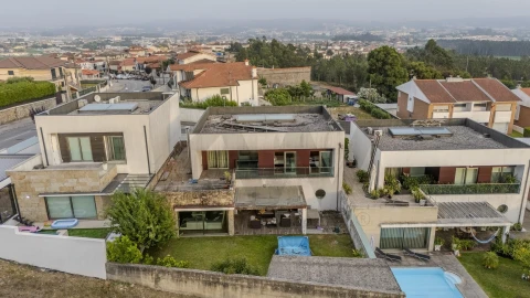 Moradia T3 para Venda em Ribeirão