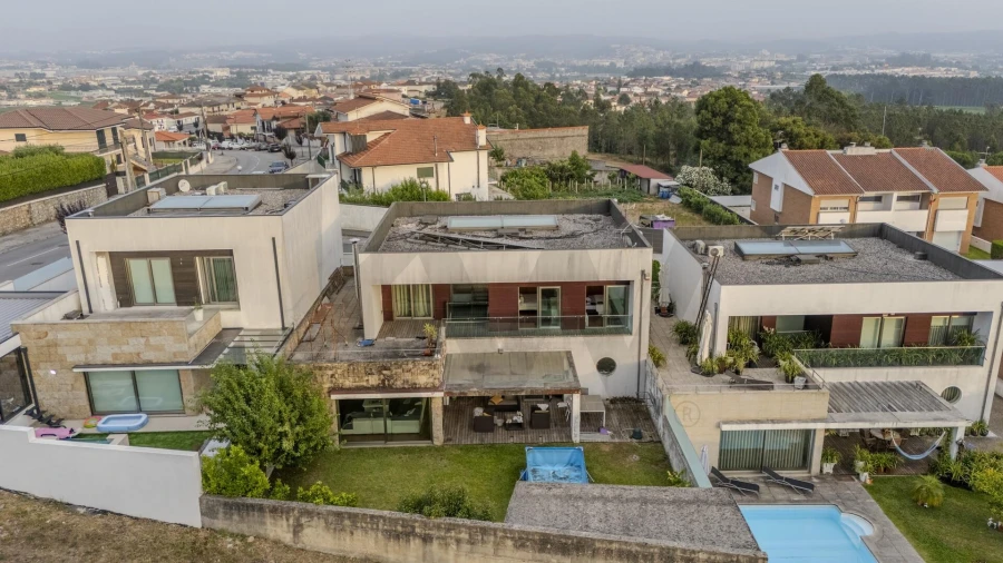 Moradia T3 para Venda em Ribeirão Foto 18