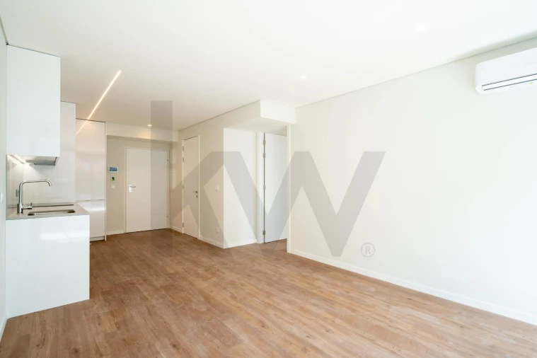 Apartamento T1 para Venda em Oliveira do Douro Foto 5