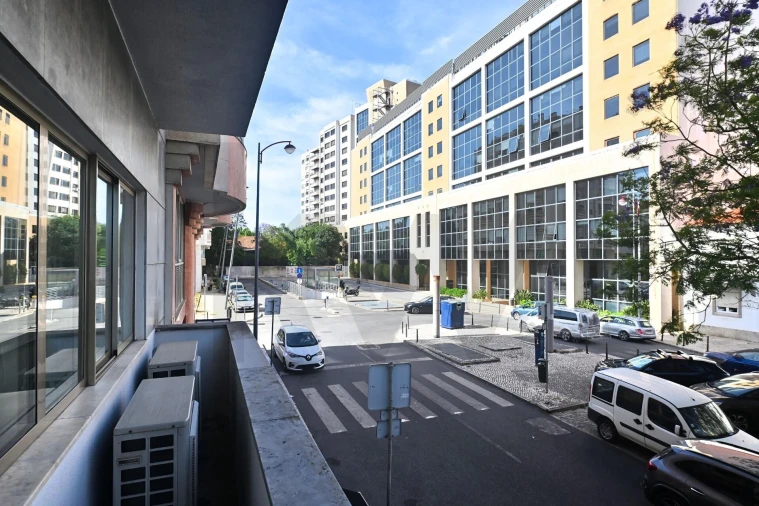 Escritório para Arrendamento em Alvalade Foto 18