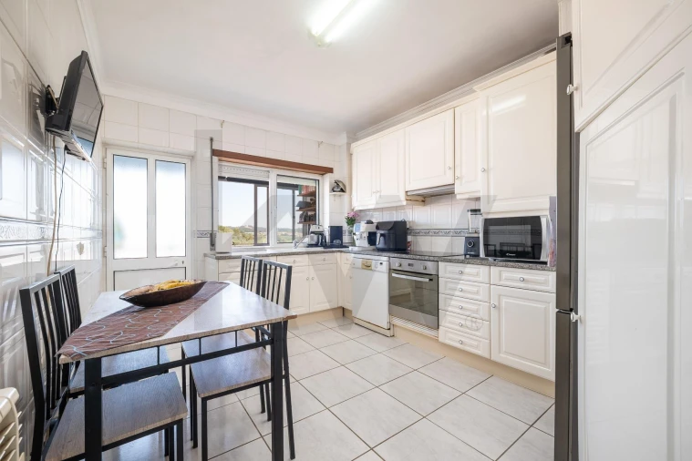 Apartamento T3 para Venda em São Silvestre Foto 5
