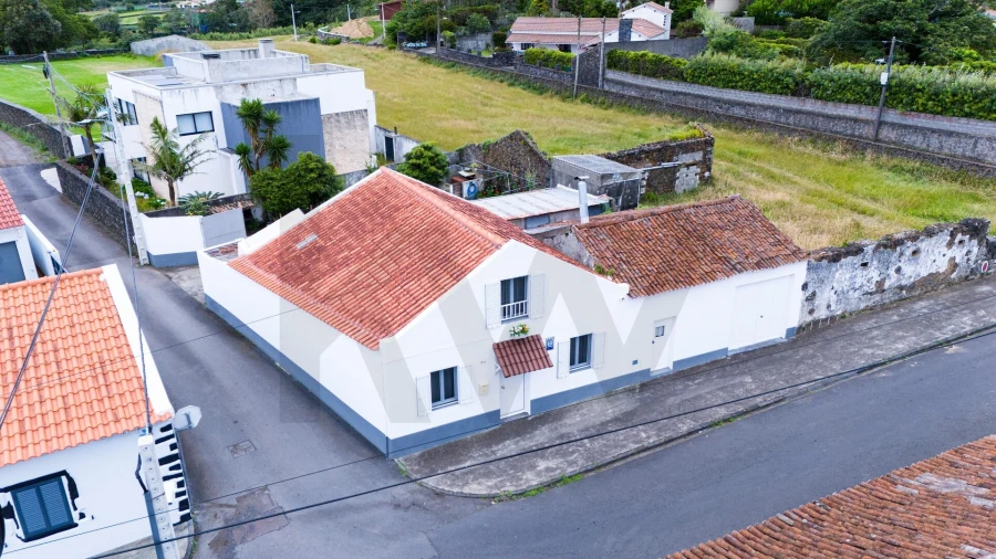Moradia T2 para Venda em São Vicente Ferreira Foto 6