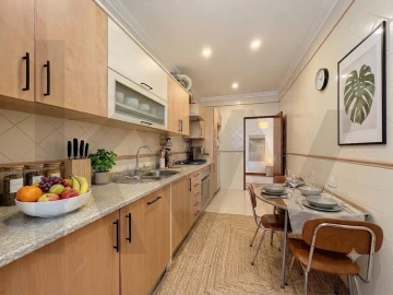 Apartamento T2 para Venda em Romeira e Várzea