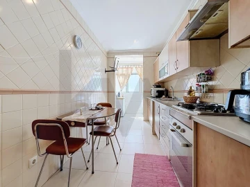 Apartamento T2 para Venda em Romeira e Várzea