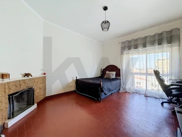 Apartamento T2 para Venda em Romeira e Várzea