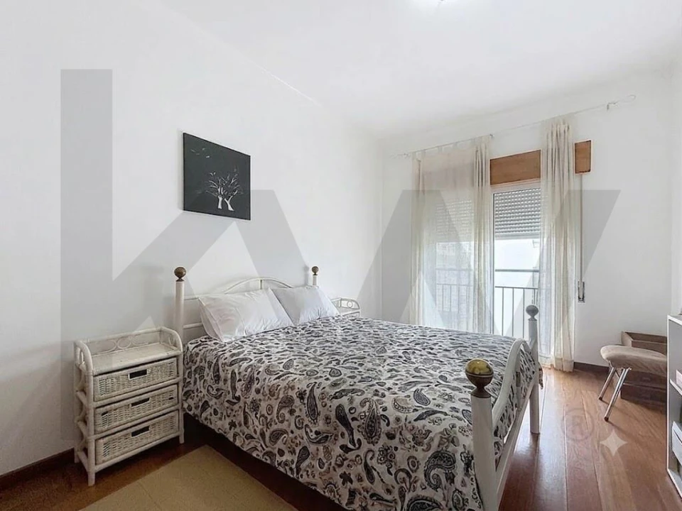 Apartamento T2 para Venda em Romeira e Várzea Foto 11
