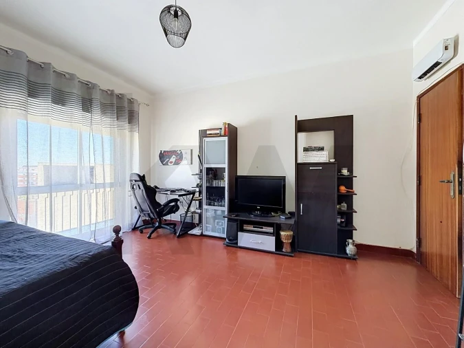 Apartamento T2 para Venda em Romeira e Várzea Foto 8
