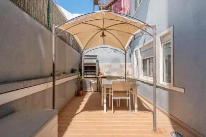 Apartamento T2 para Venda em Campolide