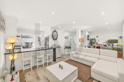 Apartamento T2 para Venda em Campolide