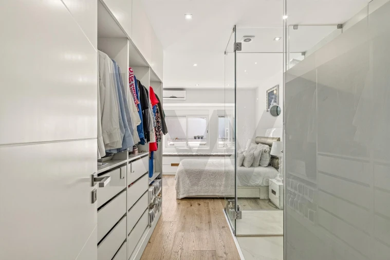 Apartamento T2 para Venda em Campolide Foto 12