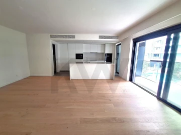 Apartamento T3 para Venda em Avenidas Novas