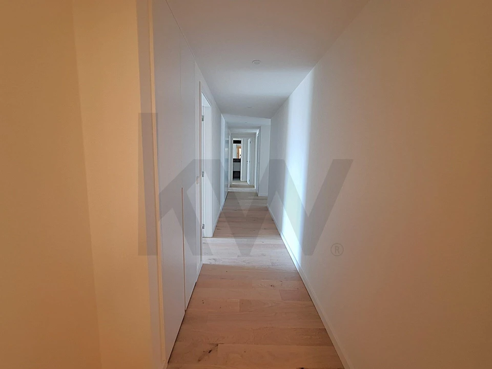 Apartamento T3 para Venda em Avenidas Novas Foto 12