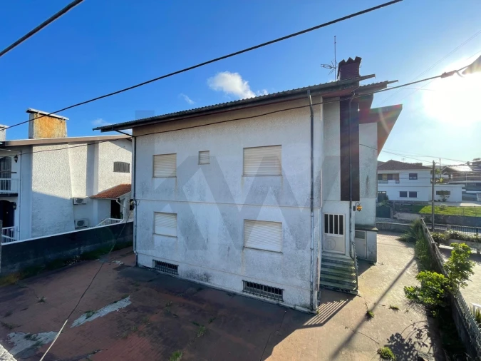 Moradia T3 para Venda em Vila de Cucujães Foto 26