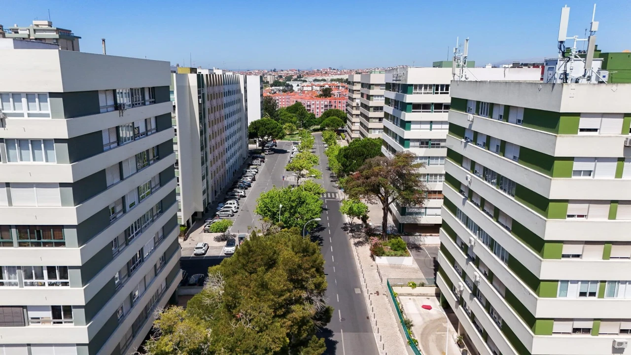 Apartamento T3 para Venda em Oeiras e São Julião da Barra, Paço de Arcos e Caxias Foto 23