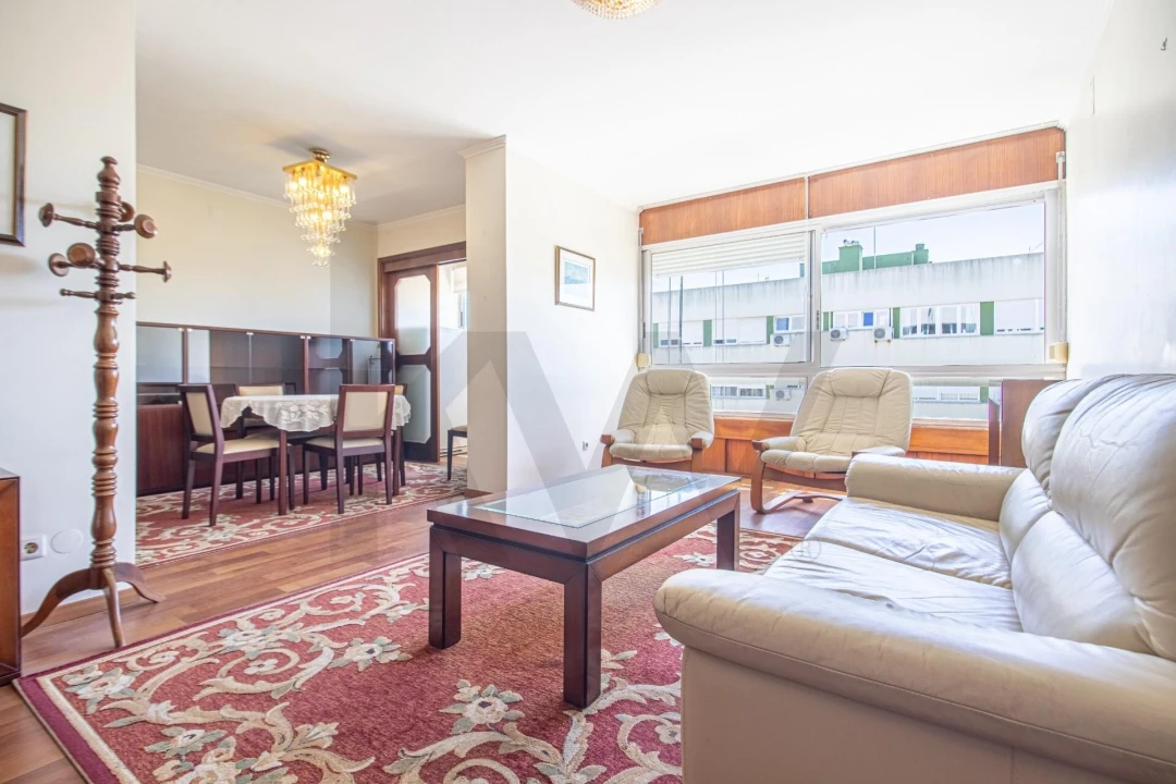 Apartamento T3 para Venda em Oeiras e São Julião da Barra, Paço de Arcos e Caxias Foto 2