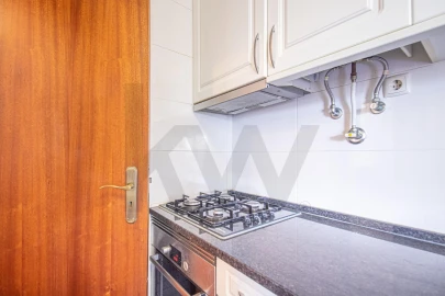 Apartamento T3 para Venda em Oeiras e São Julião da Barra, Paço de Arcos e Caxias
