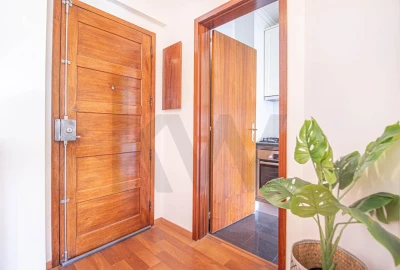 Apartamento T3 para Venda em Oeiras e São Julião da Barra, Paço de Arcos e Caxias