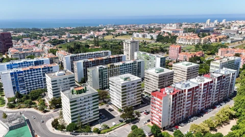 Apartamento T3 para Venda em Oeiras e São Julião da Barra, Paço de Arcos e Caxias