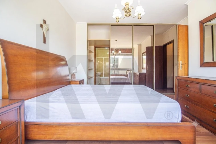 Apartamento T3 para Venda em Oeiras e São Julião da Barra, Paço de Arcos e Caxias Foto 16