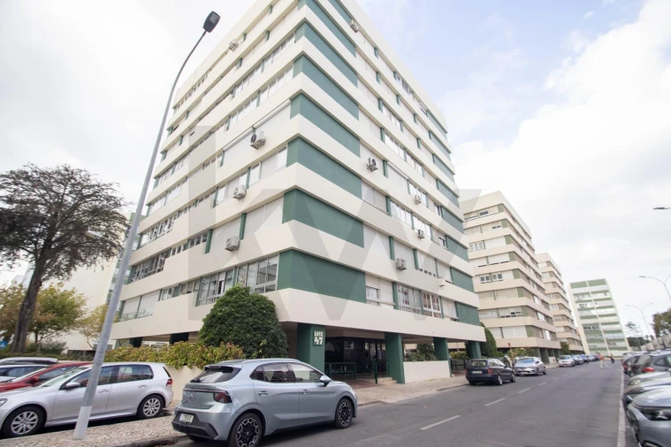 Apartamento T3 para Venda em Oeiras e São Julião da Barra, Paço de Arcos e Caxias Foto 38