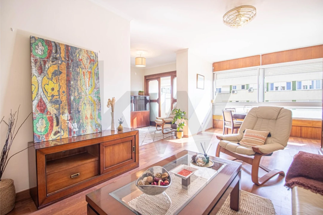 Apartamento T3 para Venda em Oeiras e São Julião da Barra, Paço de Arcos e Caxias Foto 3