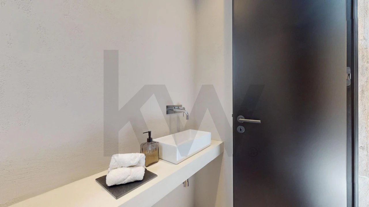 Apartamento T1 para Arrendamento em São Vicente Foto 22