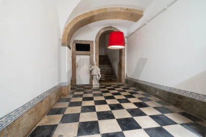 Apartamento T4 para Venda em Santa Maria Maior