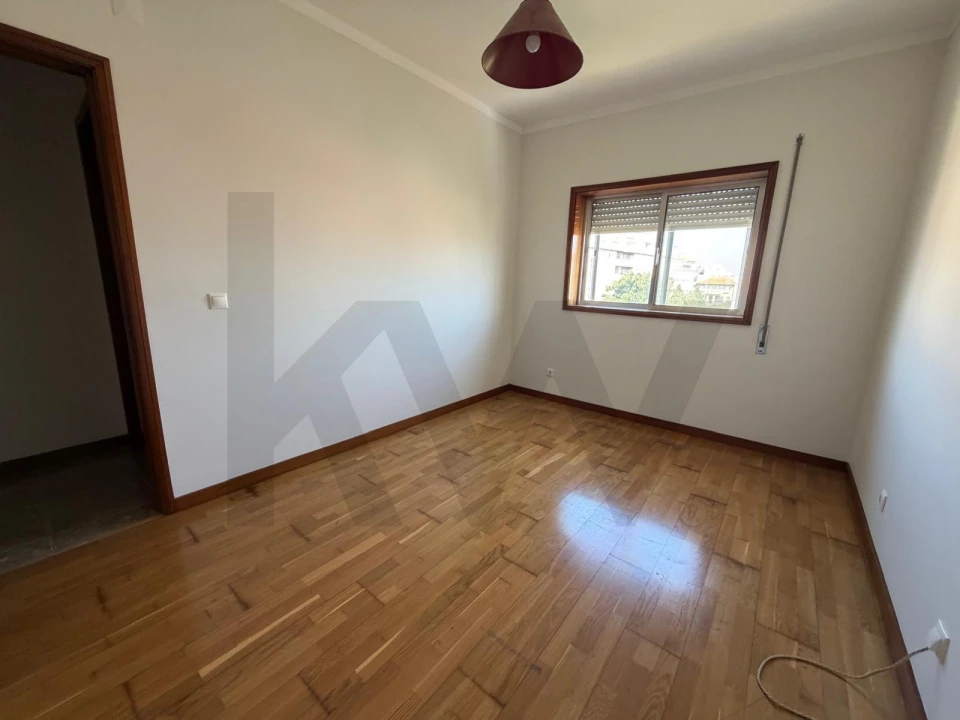 Apartamento T2 para Venda em O. Azeméis, Riba-Ul, Ul, Macinhata Seixa, Madail Foto 12