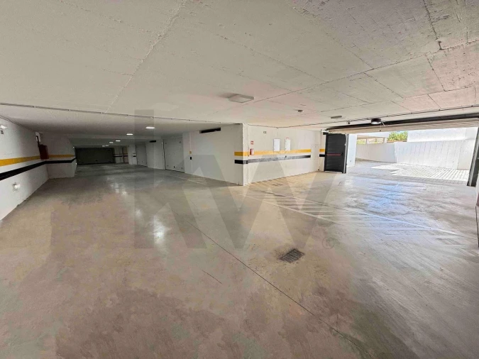 Moradia T3 para Venda em Albufeira e Olhos de Água Foto 38
