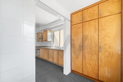Apartamento T2 para Venda em Caniço