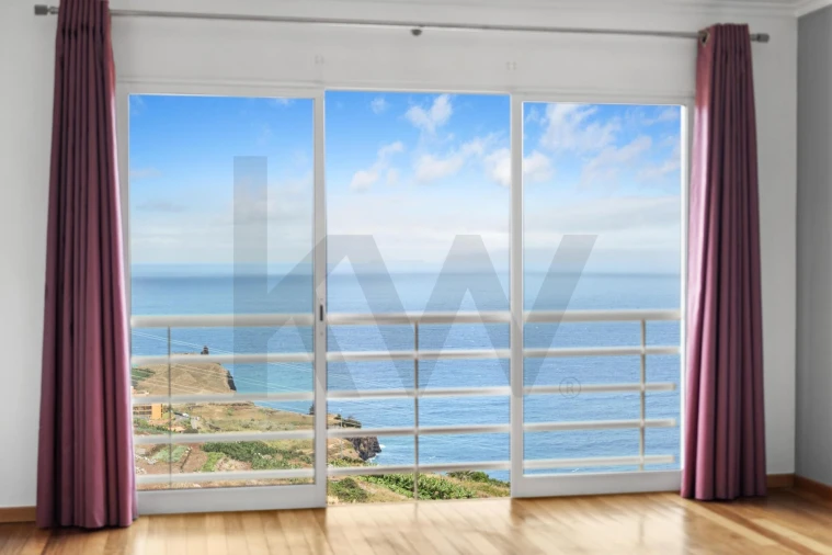Apartamento T2 para Venda em Caniço Foto 3