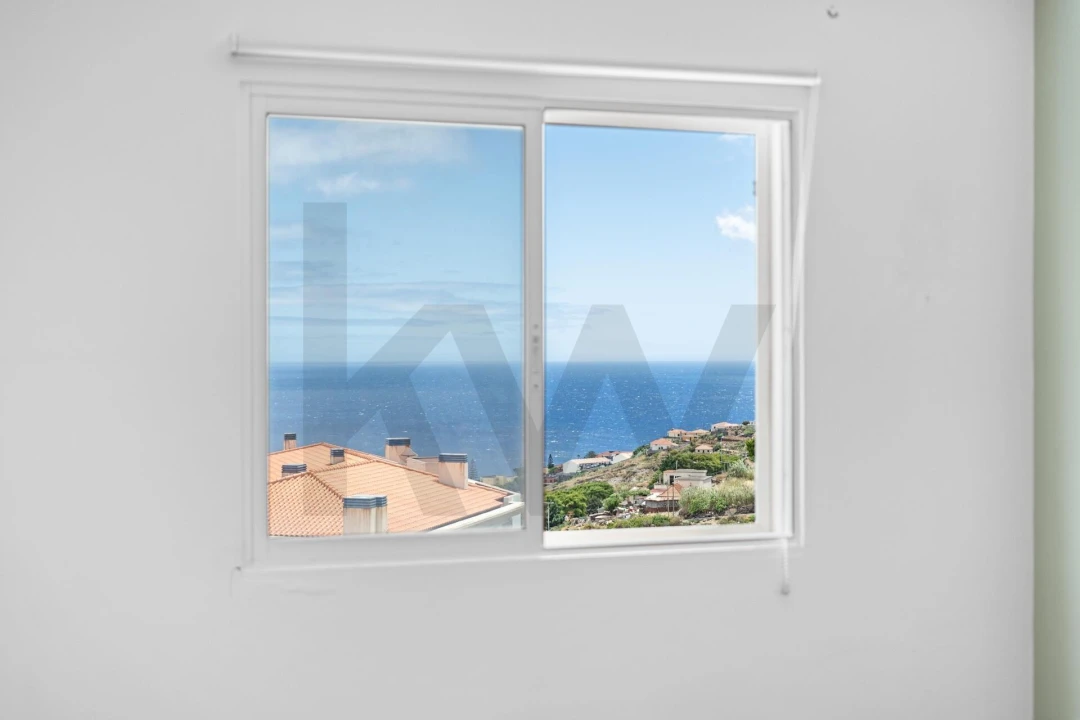 Apartamento T2 para Venda em Caniço Foto 23