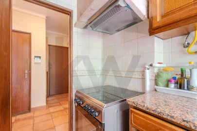 Apartamento T2 para Venda em Algés, Linda-A-Velha e Cruz Quebrada-Dafundo