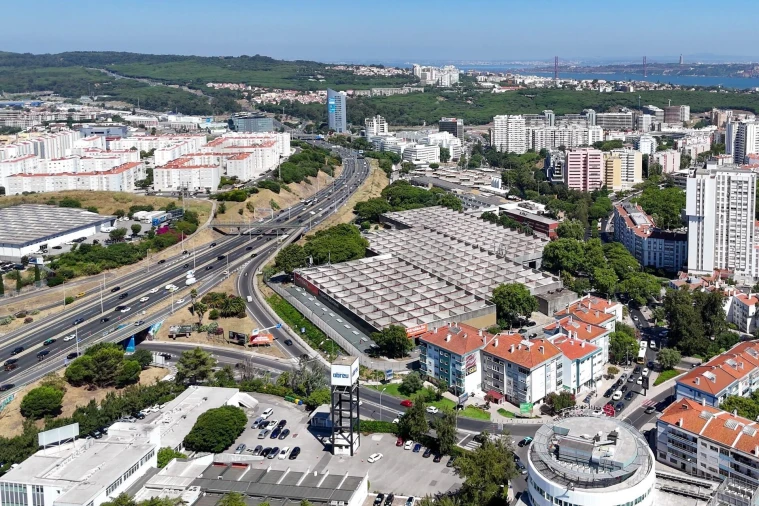 Apartamento T2 para Venda em Algés, Linda-A-Velha e Cruz Quebrada-Dafundo Foto 33
