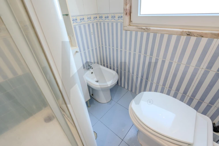 Apartamento T2 para Venda em Algés, Linda-A-Velha e Cruz Quebrada-Dafundo Foto 22
