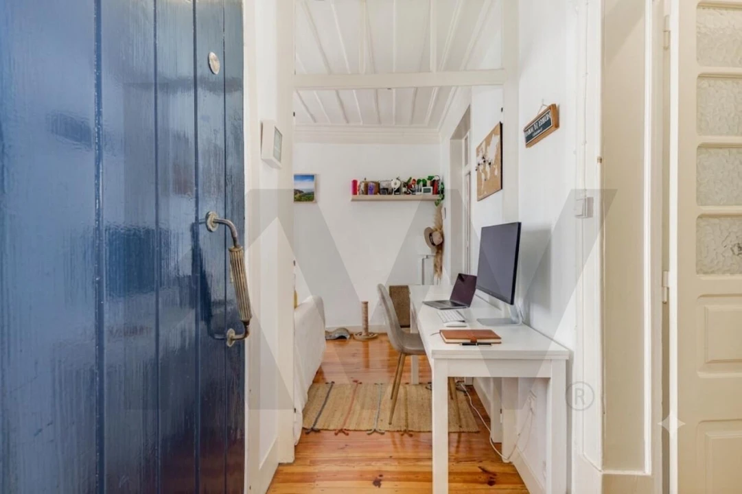 Apartamento T2 para Venda em Misericórdia Foto 10