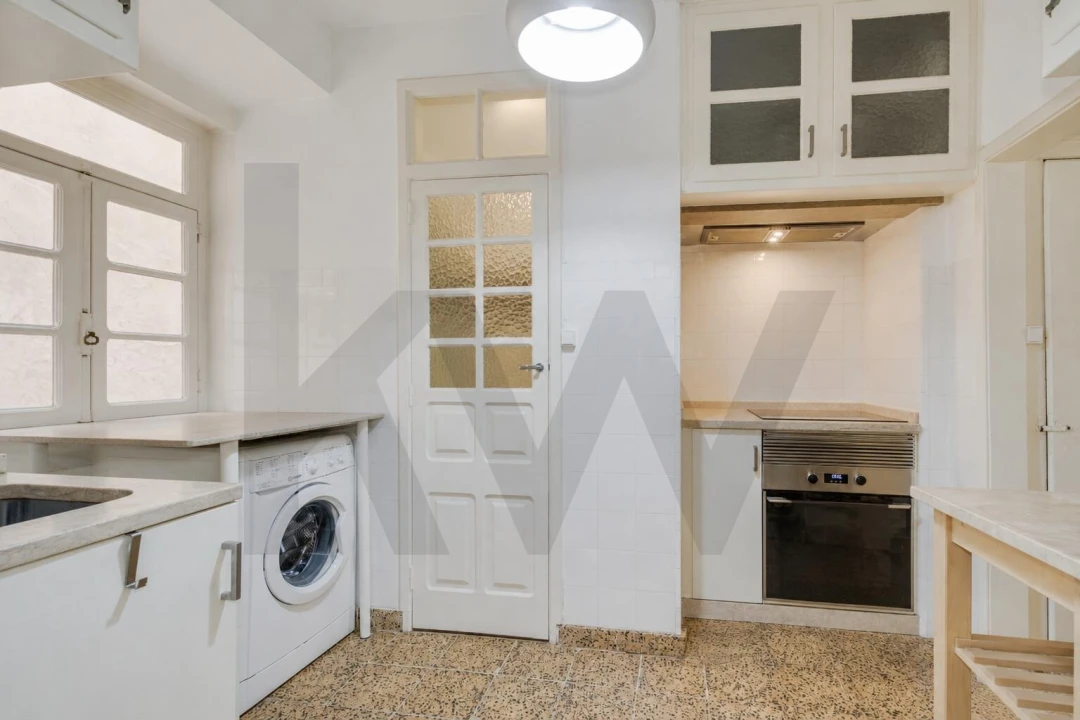Apartamento T2 para Venda em Misericórdia Foto 18