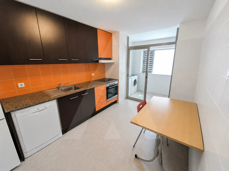 Apartamento T2 para Venda em Aradas Foto 1