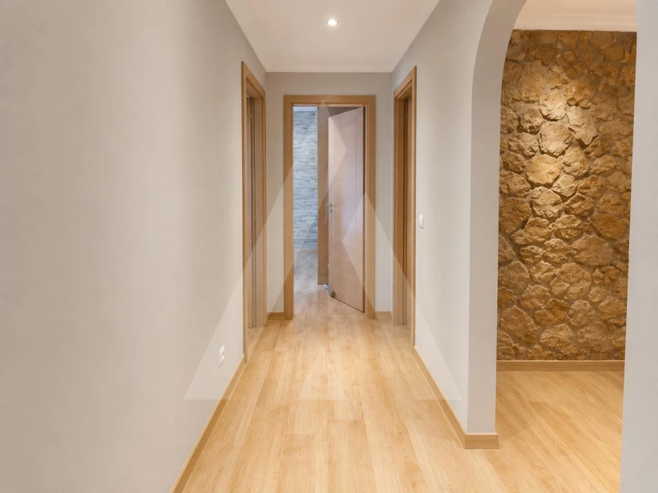 Apartamento T3 para Venda em Quelfes Foto 8