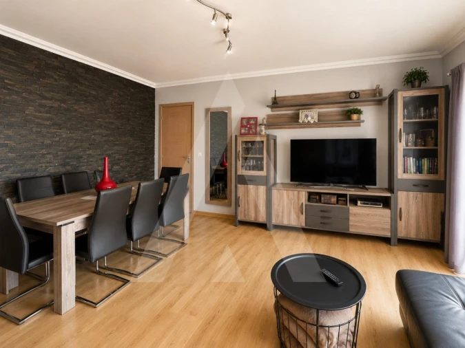 Apartamento T3 para Venda em Quelfes Foto 2