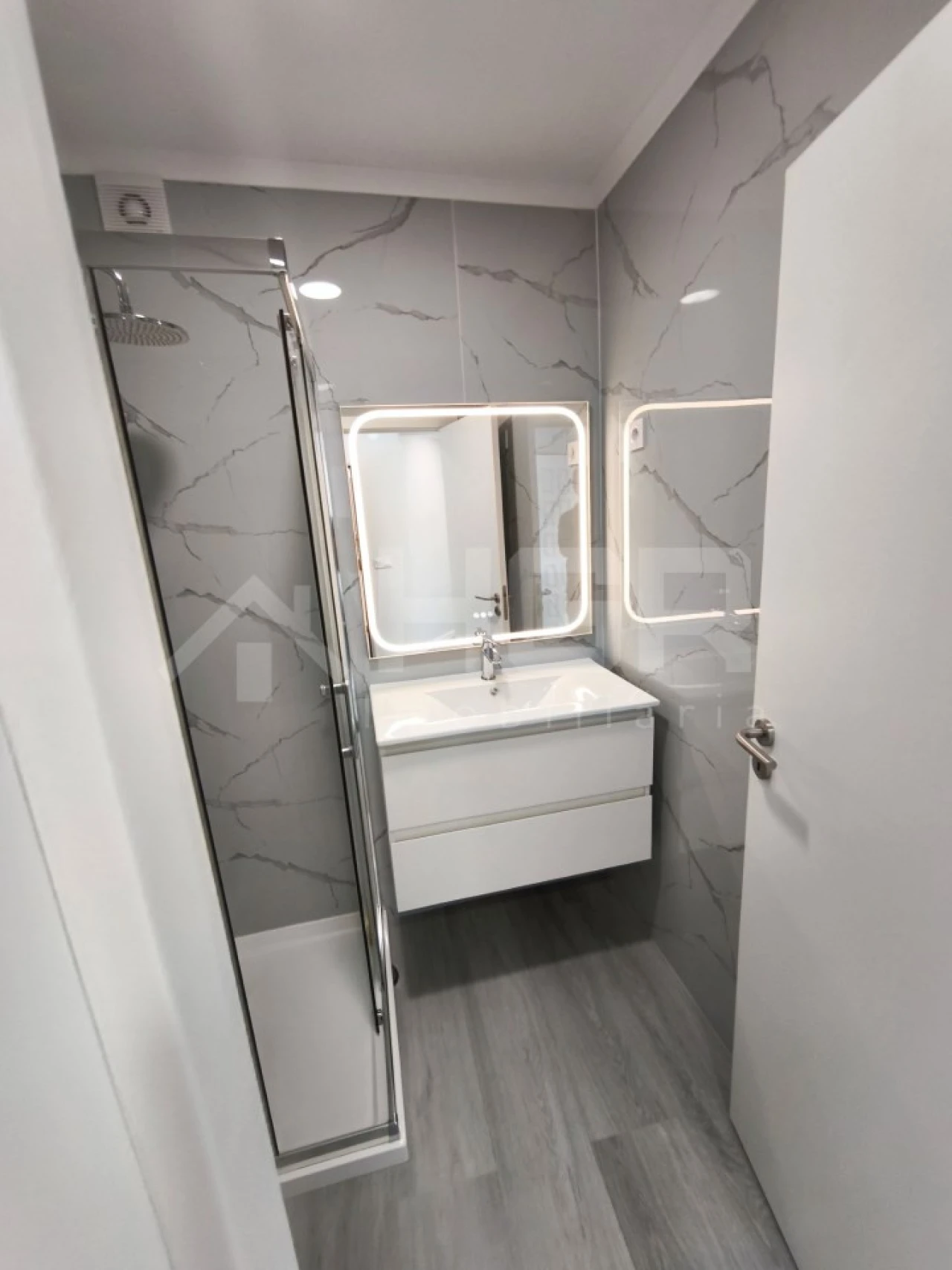 Apartamento T4 para Venda em Amora Foto 17