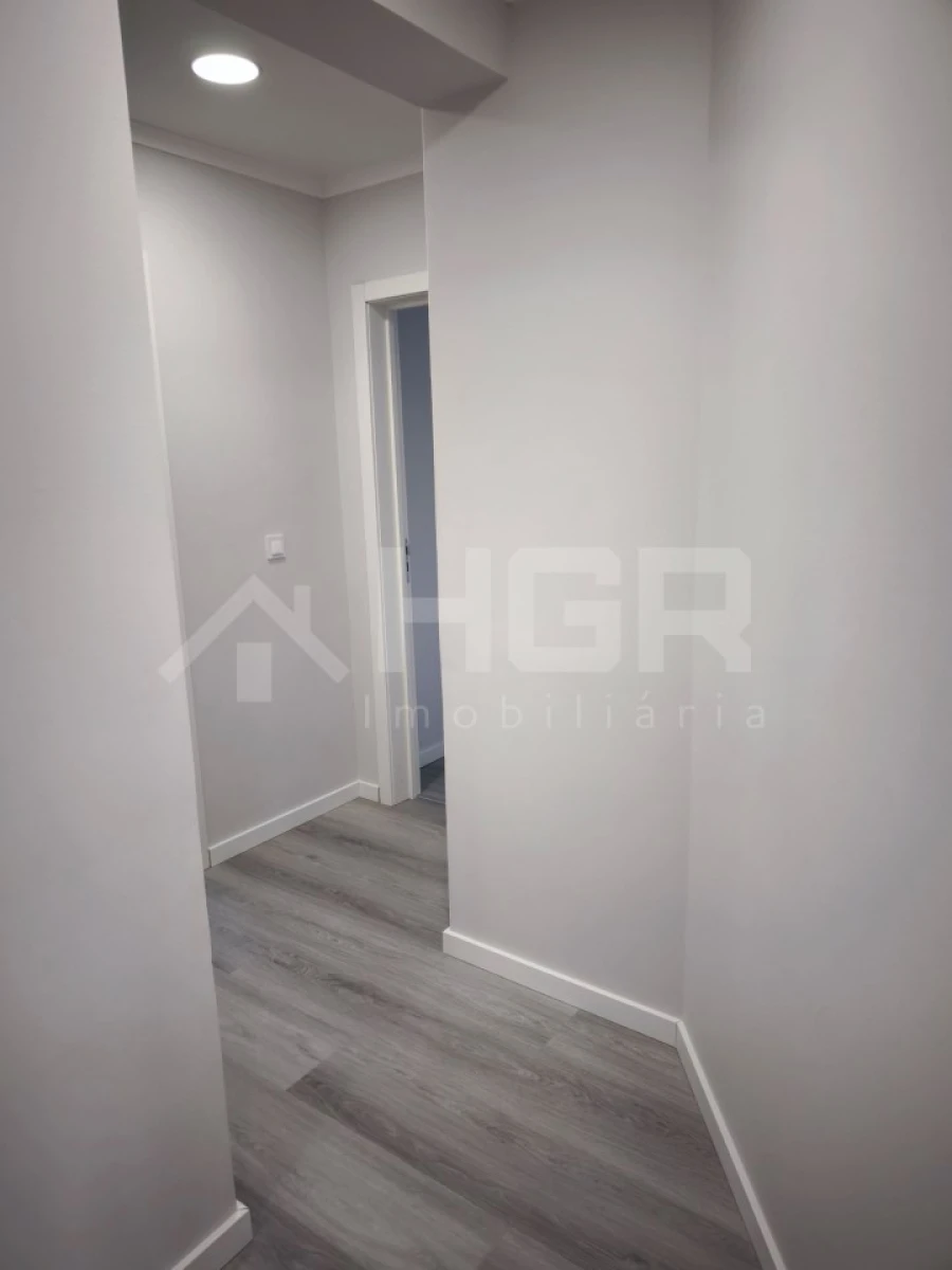 Apartamento T4 para Venda em Amora Foto 31
