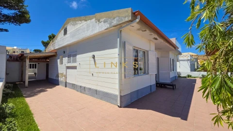Moradia T2 para Venda em Porto Santo