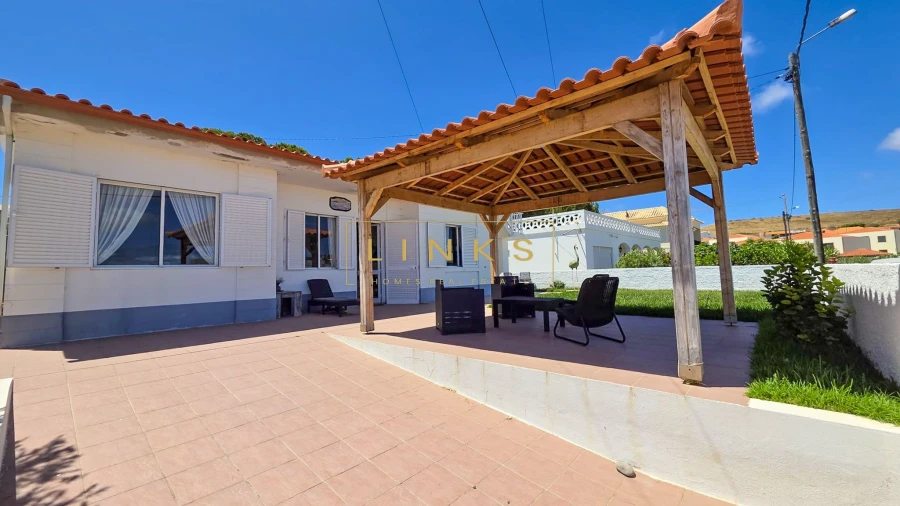 Moradia T2 para Venda em Porto Santo Foto 6