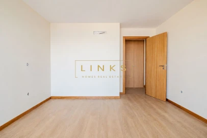 Apartamento T2 para Venda em Funchal (Santa Maria Maior)
